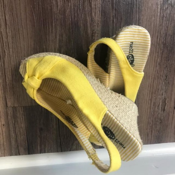 Rue21 | Yellow Peep Toe Wedges - Picture 2 of 5